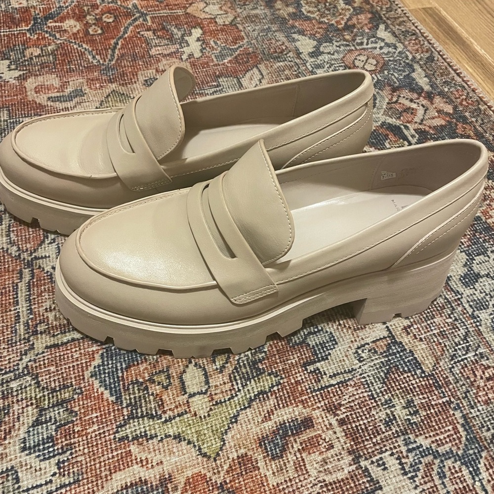 Women's Cream Loafers